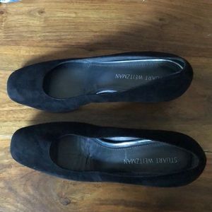 🖤 NWOT Stuart Weitzman suede pumps